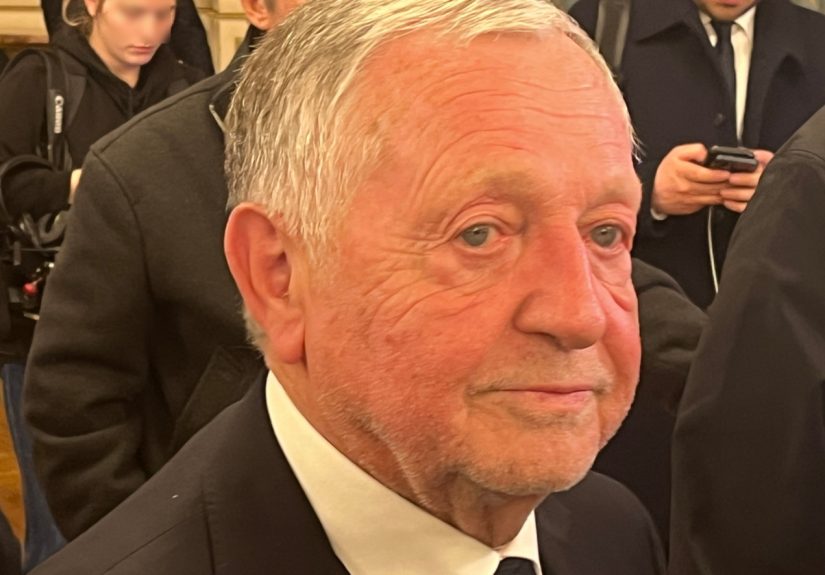 Aulas-defaite