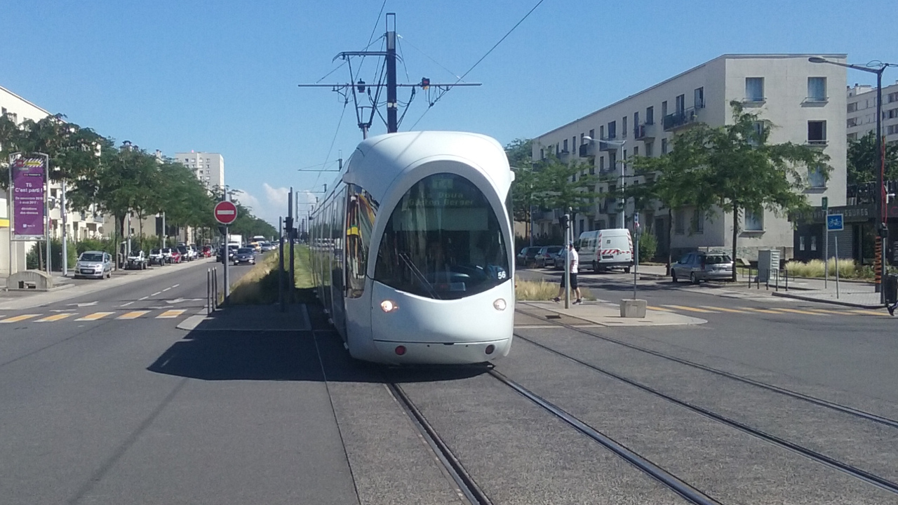 tram-T6